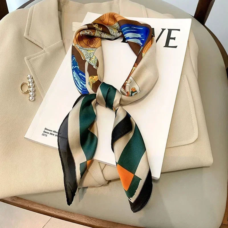 Geschilly silk scarf