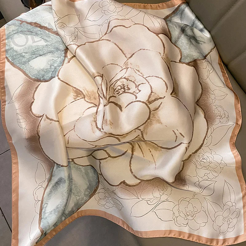 Geschilly silk scarf