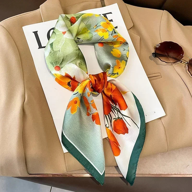 Geschilly silk scarf