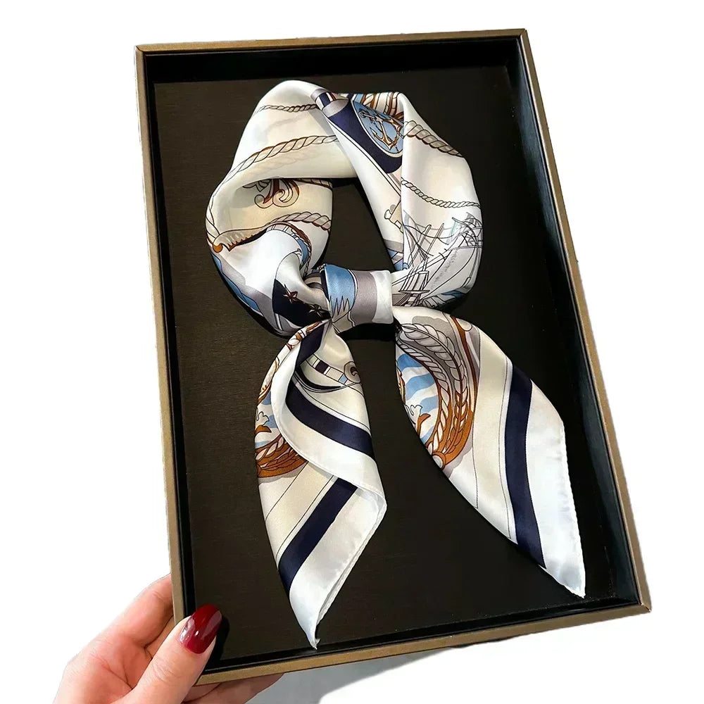 Geschilly silk scarf