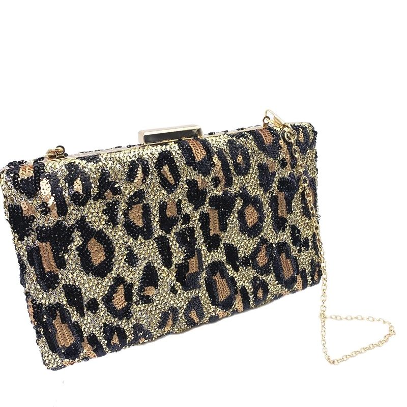 Wild Leopard Clutch